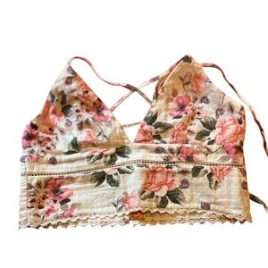 Zara Floral crop top  with Lace Trim